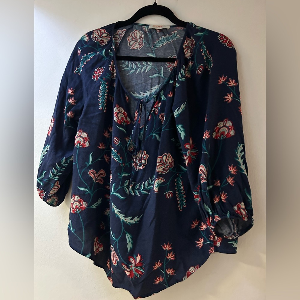 Renee C rayon blouse size M